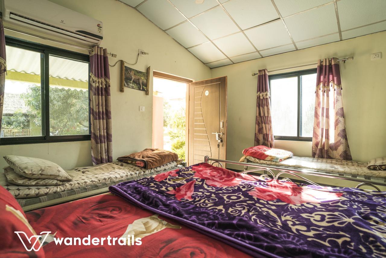 Lookout Villa - A Wandertrails Stay Sasan Gir Eksteriør billede